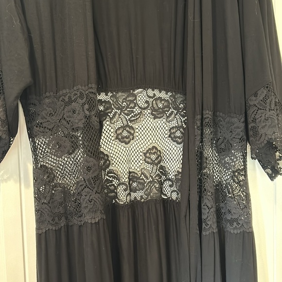 Soma Black Lace Robe - Picture 4 of 8